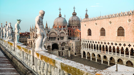 Fototapeta na wymiar Saint Mark's Palace from the roof of the Venice Library.