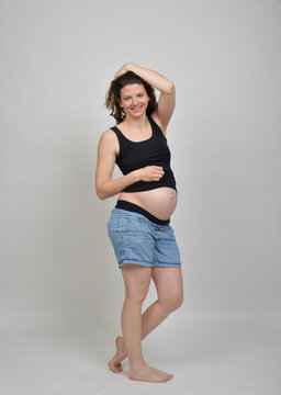 Frau werdende mama mutter familie baby babybauch schwangere schanger babybauch