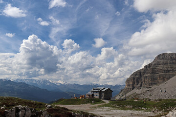 RIFUGIO GRAFFER IN TRENTINO