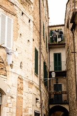 Fototapeta na wymiar glimpse of a historical building in Perugia, Italy
