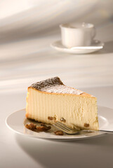 Kuchen, Käsekuchen Rosinen, Stück