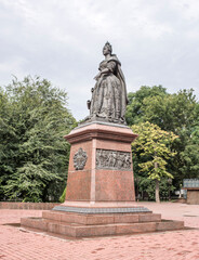 Fototapeta na wymiar Monument to Empress Elizabeth