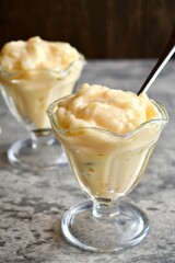 Tapioca pudding 