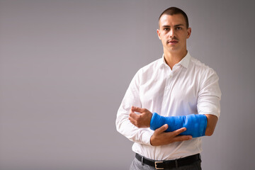 Employee With Broken Arm Accident Injury