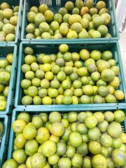 orange fruit in market