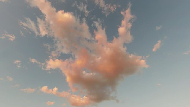 timelaps cielo con nuvole risoluzione 4k
