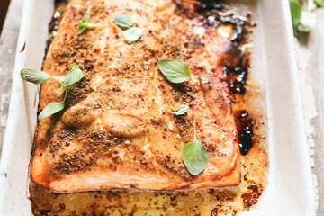 Baked salmon with mustard and oregano