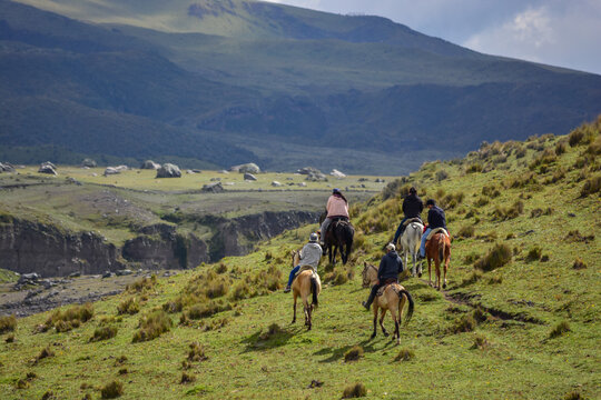 Cabalgata en el volc&aacute;n Cotopaxi