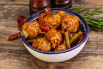 Meat ball in tomato sauce
