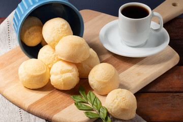 Cheese bread spread on the cutting board.