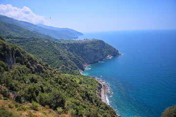 Fototapeta na wymiar Scenic view of Italian coast - Cinque Terre