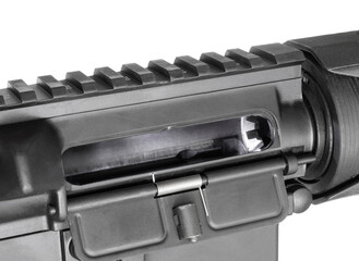 Assault rifle that has its chamber empty