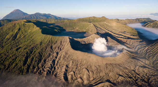 Mount Bromo at sunrise, Bromo-Tengger-Semeru National Park, East Java, Indonesia