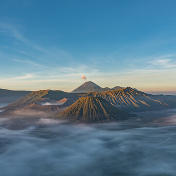 Mount Bromo at sunrise, Bromo-Tengger-Semeru National Park, East Java, Indonesia