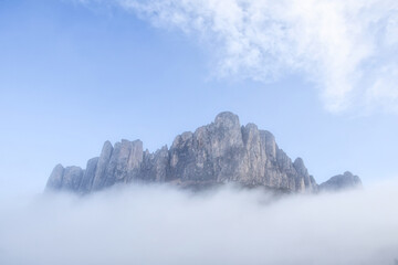 Fototapeta na wymiar Big Thach Mount view in the clouds