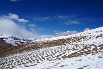 Fototapeta na wymiar Landscape Natural Scene white Snow on the himalaya snow mountain of High Roadway at tanglang la pass in winter season at Leh Ladakh , India