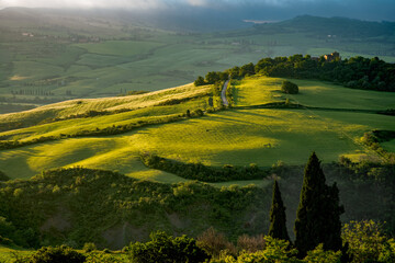Obraz premium VAL D'ORCIA, TUSCANY, ITALY - MAY 18 : Storm approaching Val d'Orcia in Tuscany Italy on May 18, 2013