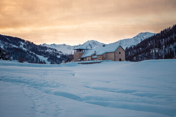 &Eacute;glise de Molines-en-Queyras un matin d'hiver