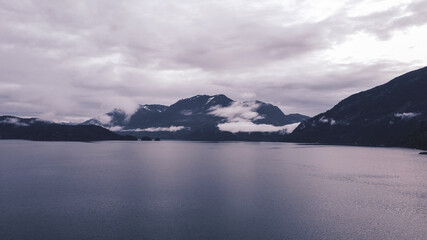 Fototapeta na wymiar DCIM\100MEDIA\DJI_0394.JPGA span of mountains at Harrison Lake, British Columbia, Canada.