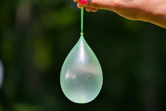 Water Balloon 