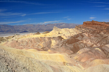 Fototapeta na wymiar view of manly beacon from zabriskie point on a sunny day in death valley national park, california