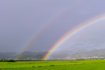 虹の風景（日本の山形県）