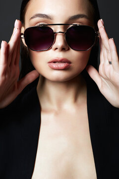 Beautiful sexy woman in sunglasses