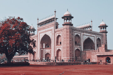 Darwaza-i-rauza is one of the components of the Taj Mahal complex, with the mausoleum, the mosque...