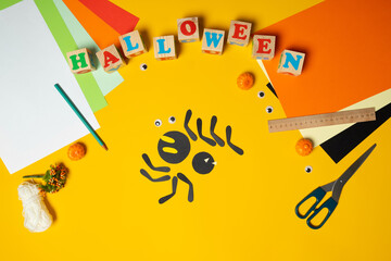 Step 2. DIY Halloween paper spider. Halloween craft step by step instructions.