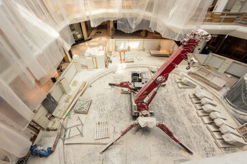 Travaux dans un centre commercial