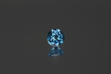 ブルートパーズ（blue topaz）