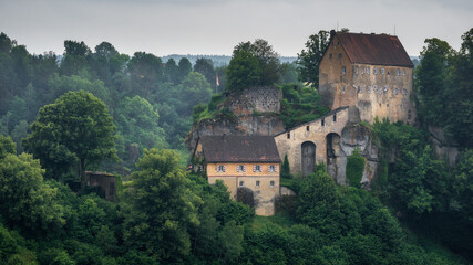 Fototapeta na wymiar castle in the rain - Eine Burg im Regen