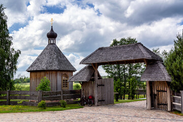 Dolina Narwi, architektura drewniana Podlasia, Polska