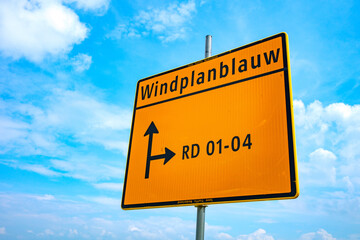 Fototapeta premium Aanleg Windplan Blauw bij Swifterbant in Flevoland