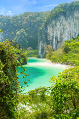 Fototapeta na wymiar Ko Hong island and exotic beach from viewpoint, with crystal clear water and white sand, Krabi, Thailand