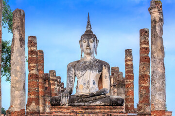 Pagoda Buddha statue at Sukhothai historical park