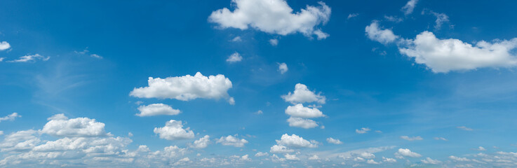 Naklejka na ściany i meble many white clouds in the blue sky 