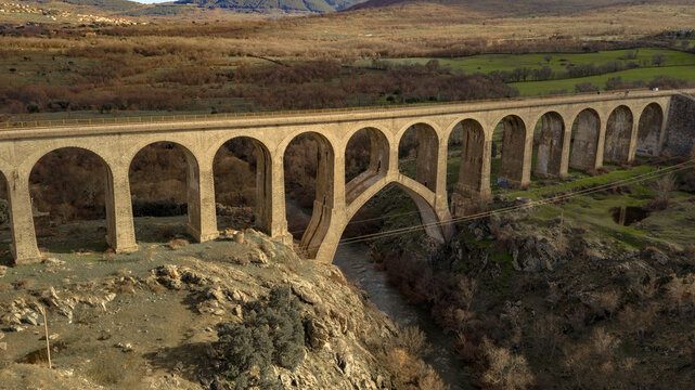 vista a&eacute;rea puente rascafria