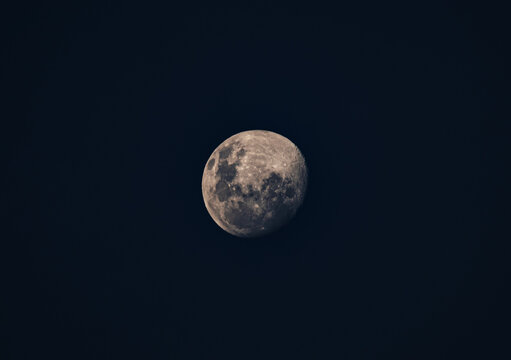 Full moon 
