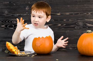cut a pumpkin for a jack lamp