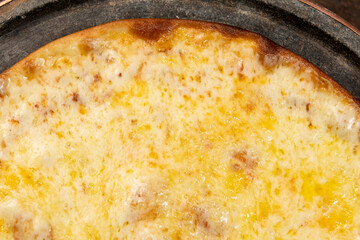 Brazilian mozzarella pizza