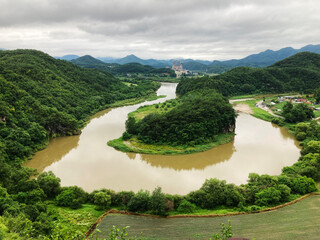 한반도 모양 지형