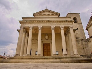 Fototapeta premium Basilica di San Marino - Pieve (RSM)