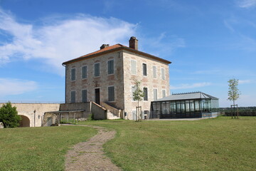 Fototapeta na wymiar Château Labastide-Marnhac, le Lot, Occitanie