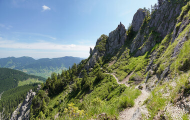 Spannende Grat-Wanderung Oberammergau: Zahn/Sonnenberg/Pürschling