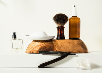 Grooming and shaving accessories for face care