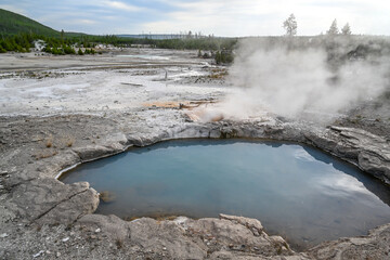 The Veteran Geyser in Yellowstone National Park, Wyoming