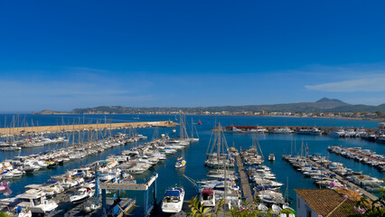 Puerto de Javea y la bahía