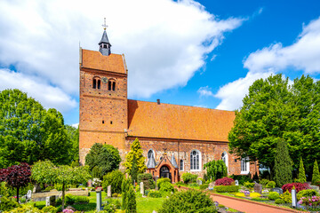 Sankt Johannes Kirche, Bad Zwischenahn, Niedersachsen, Deutschland 