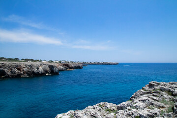 Fototapeta na wymiar Cala Binidalí , Menorca , Spanien